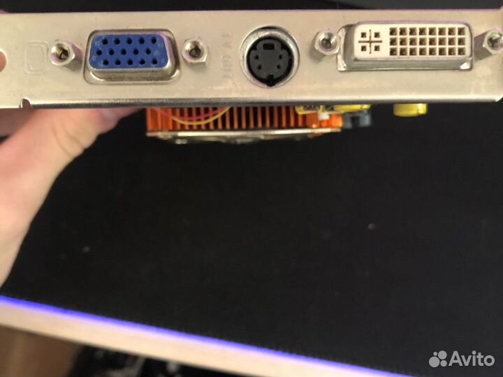 Видеокарта v9570/td/p/128m/a