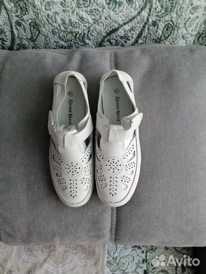 Женская обувь