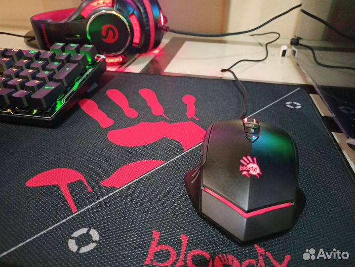 Игровой компьютер в сборе