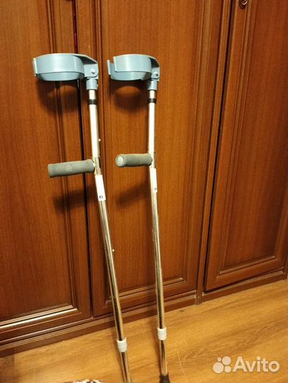 Костыли под локоть