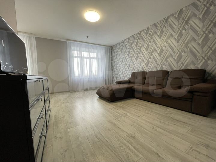 2-к. квартира, 60 м², 13/16 эт.