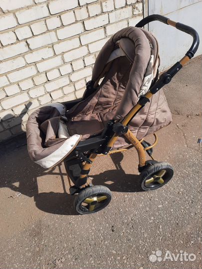 Детская коляска