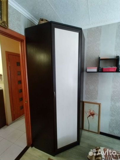 Шкаф в угол