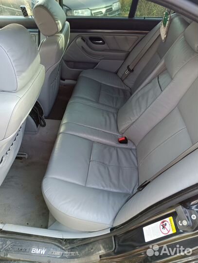 BMW E 39 2.5 бенз Кожаный салон