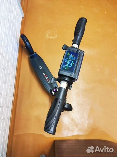 Электросамокат Kugoo