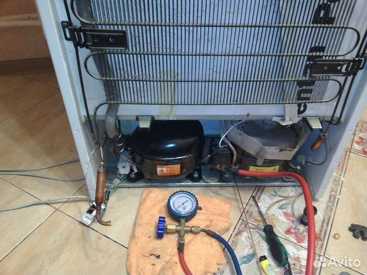 Ремонт холодильников