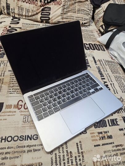MacBook Pro 13 2020 16/512