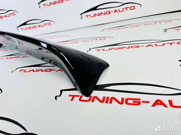 Спойлер на верх Toyota Land Cruiser Prado 120 N454