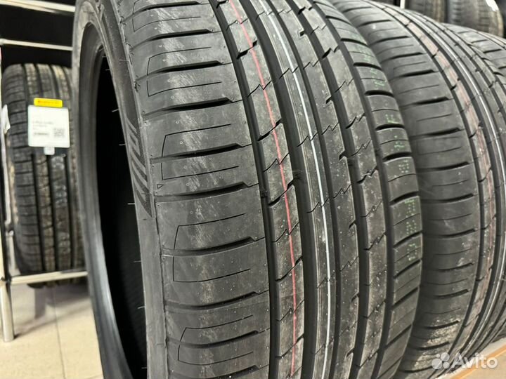 Tracmax X-Privilo RS01+ 265/50 R20 124