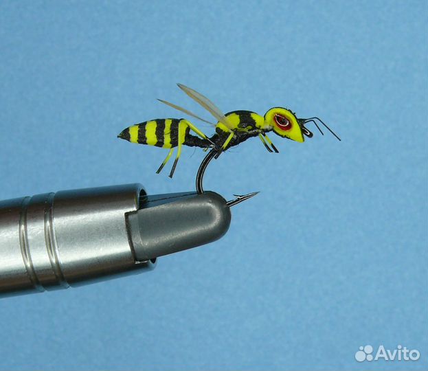 Свяжу реалистичную муху для рыбалки