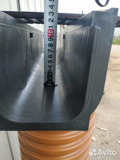 Дренажная труба