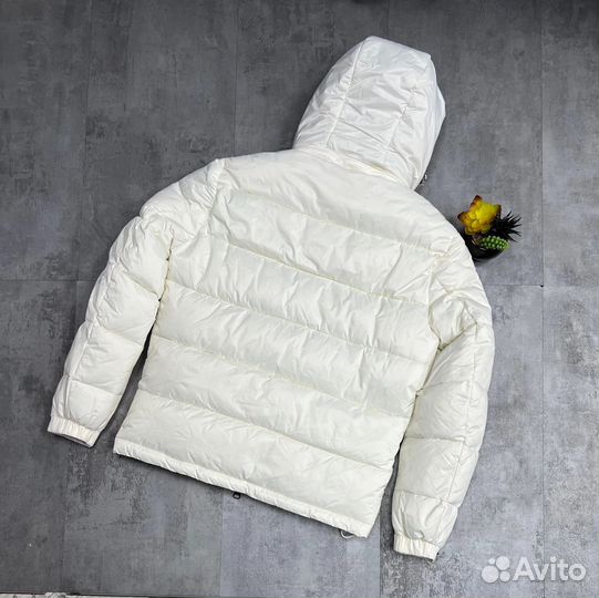 Зимняя куртка moncler