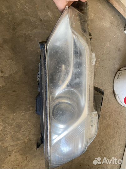 Фары на toyota camry 55