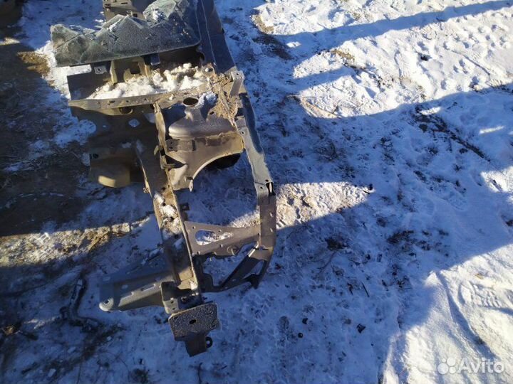 Боковина кузова левая Renault Fluence K4MV838 2010