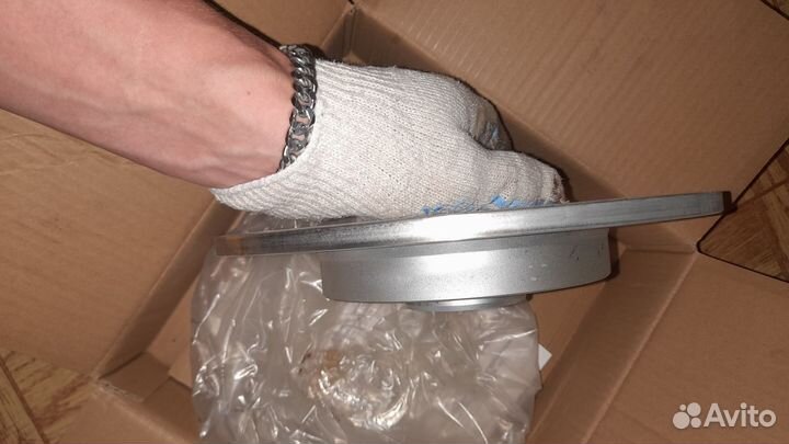 Диски тормозные задние с подшипником пежо