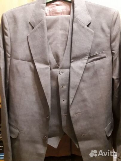 Костюм мужской