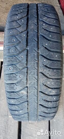 Bridgestone Ice Cruiser 7000 205/55 R16 91T