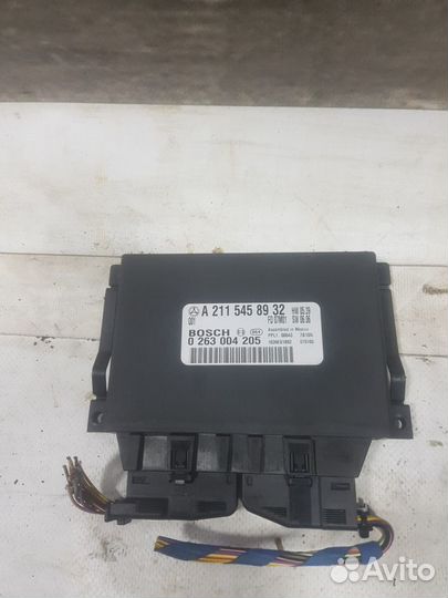 Mercedes W211 блок парктроников A2115459232