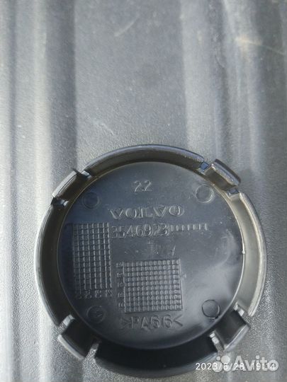 Колпачки. Заглушки на литые диски Volvo