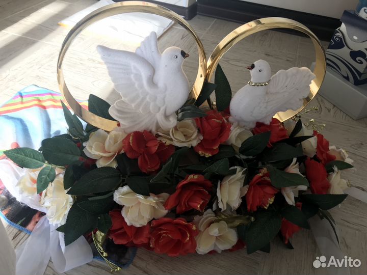 Украшение для свадебного автомобиля