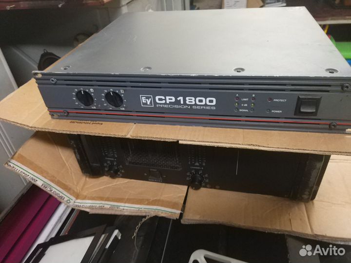 Усилитель Electro-Voice CP1800