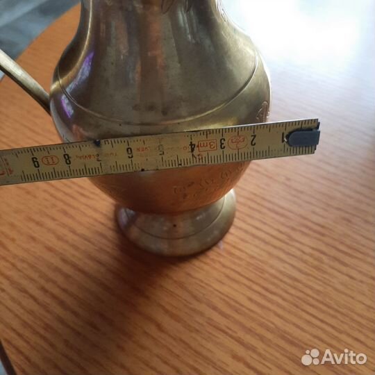 Кувшин из латуни