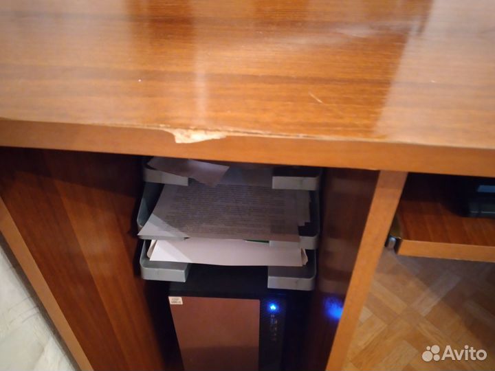 Письменный стол бу бесплатно