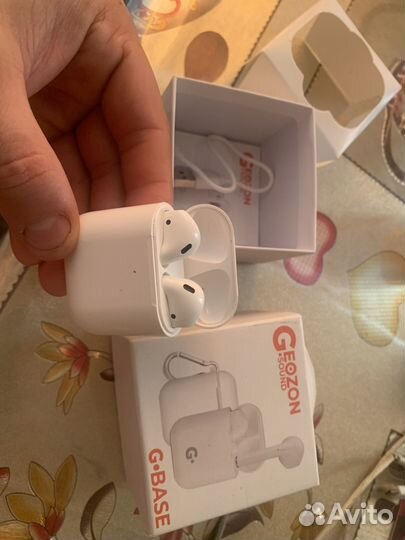 Наушники новые