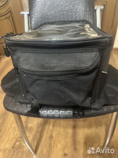 Сумка на бак мотоцикла на магнитах