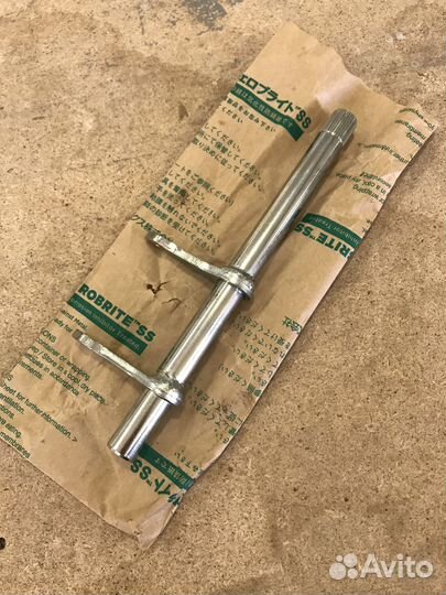 Вилка сцепления Suzuki Liana (M16)