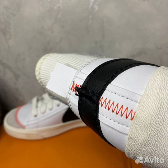 Оригинал Кроссовки Nike Blazer mid 77 Jumbo