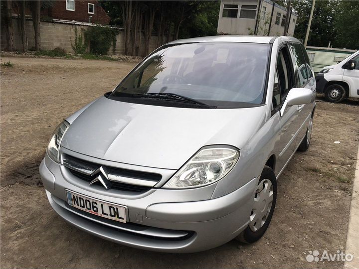 Разбор на запчасти Citroen C8
