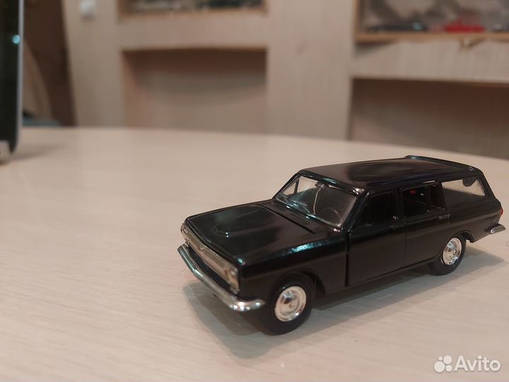 Коллекционные машинки СССР модели 1 43
