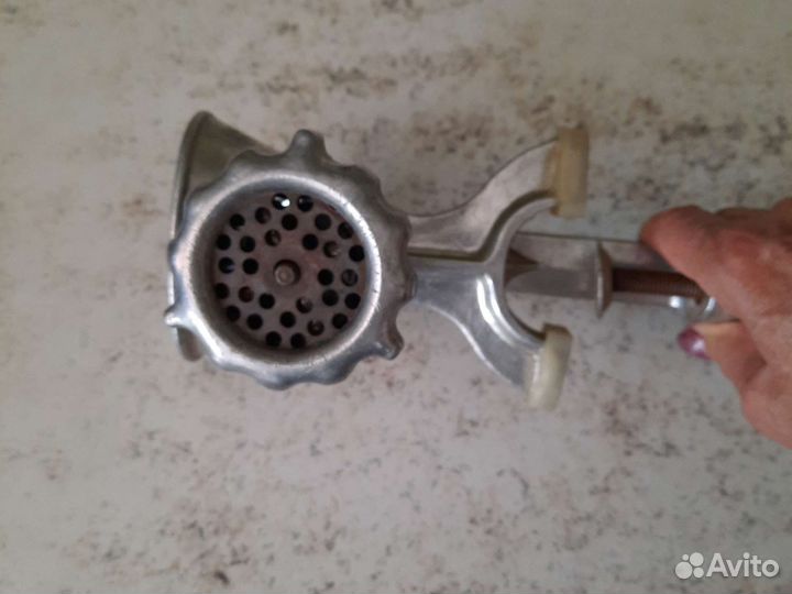 Мясорубка ручная СССР чугунная