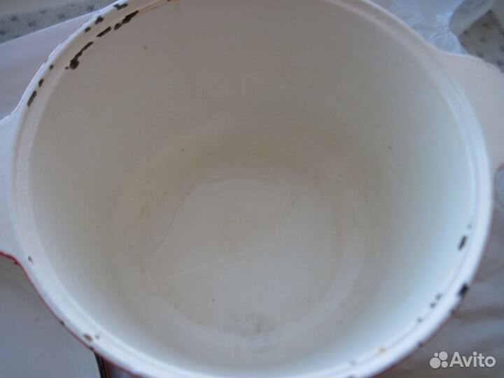 Чугунные сковорода гриль и кастрюля