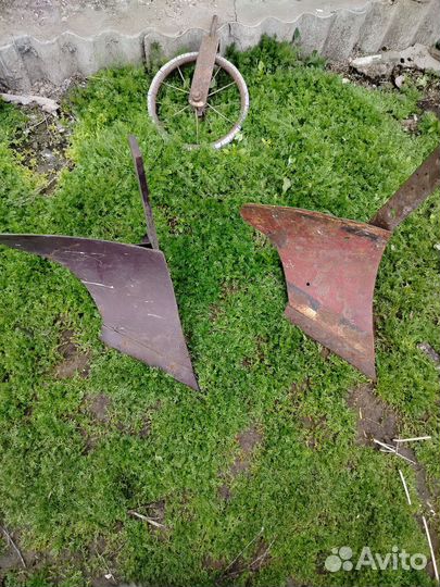 Плуг для мотоблока