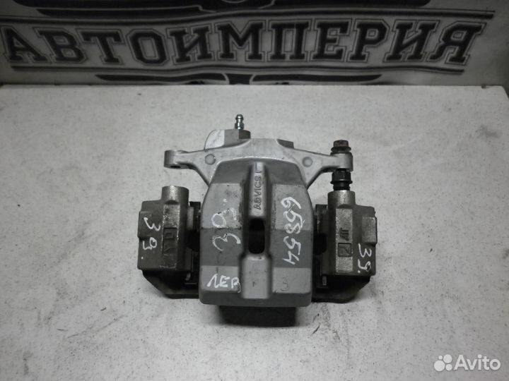 Суппорт тормозной Toyota Prius 40 Alpha / V / +