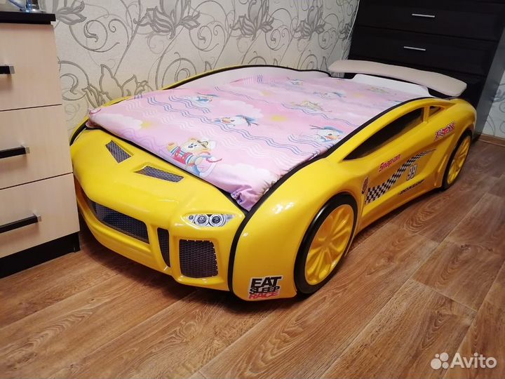 Кровать-машинка Ламба желтая 2 в наличии