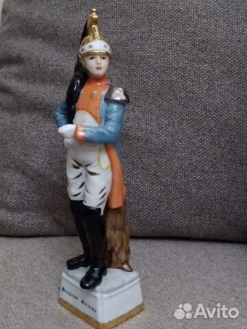 Фарфоровые статуэтки