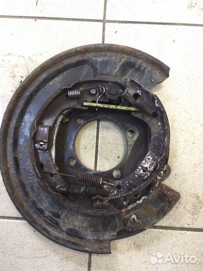 Тормозные колодки заднее правое Lifan Solano 2