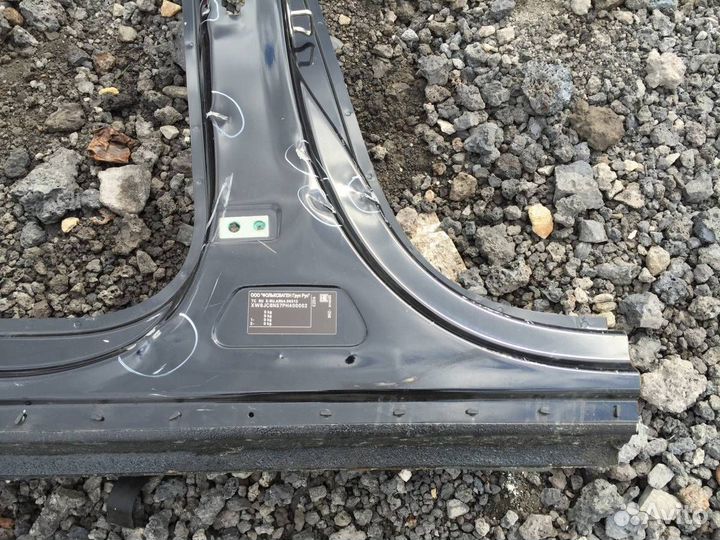 Порог со стойкой правый Skoda Kodiaq