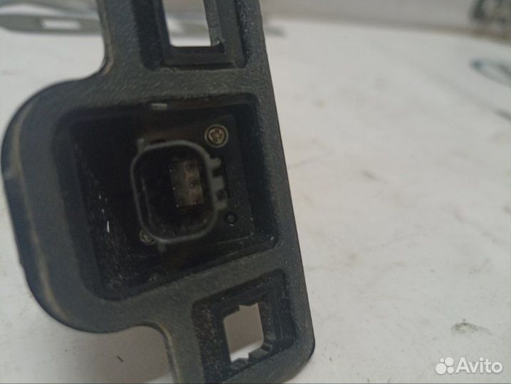 Камера заднего вида зад. Lexus NX300h