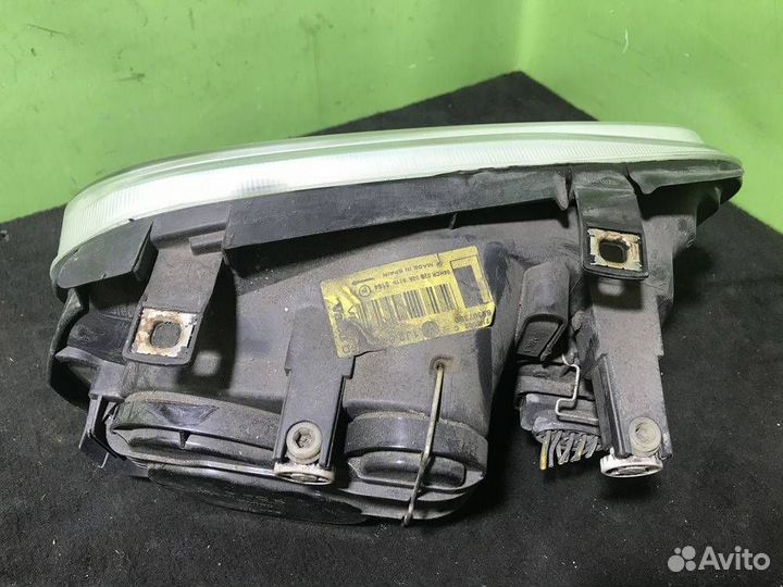 Фара левая галоген Volkswagen Golf 4 1997-2006