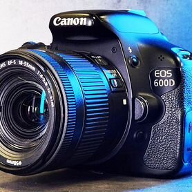 Зеркальный фотоаппарат Canon EOS 600D Kit