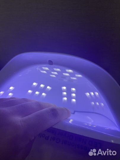 Лампа для ногтей