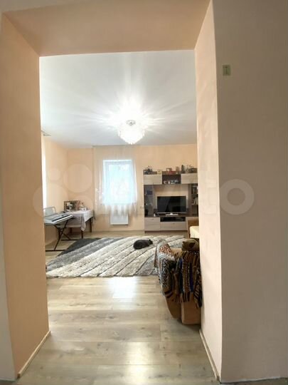 Дом 191 м² на участке 9 сот.