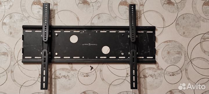 Кронштейн для телевизора на стену