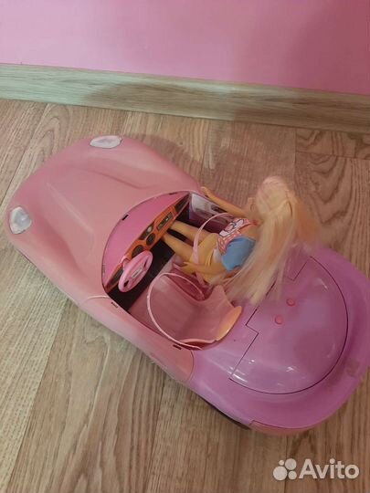 Машина для кукол размером как Барби
