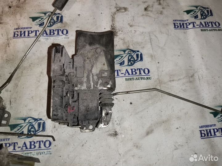 Замки передних дверей Renault Logan 1 на 5 контакт