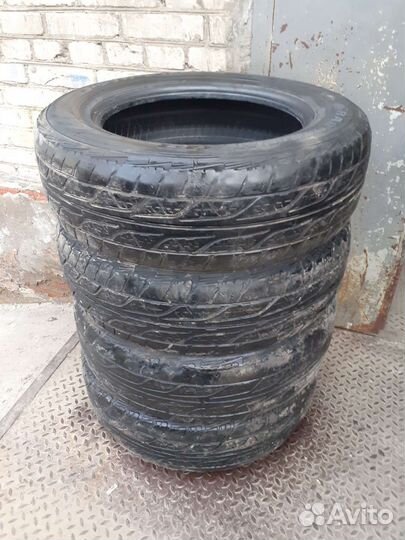 Dunlop Grandtrek AT3 225/65 R17